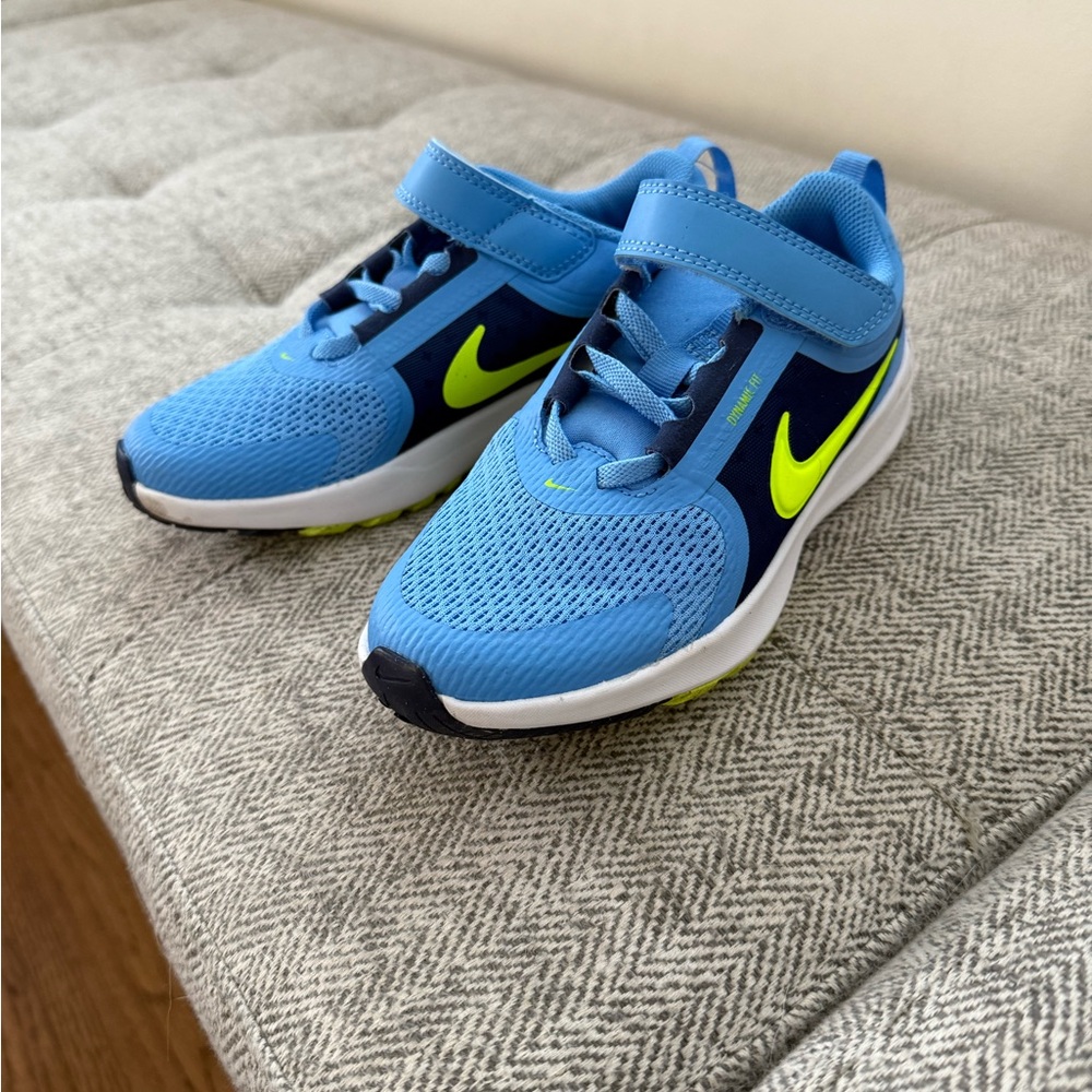 Nike Kids Sneakers Blue/Neon Yellow Size 13